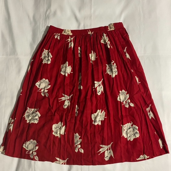 Craig Clothing Co Floral Print Shoulder Blouse & Flowy Midi Skirt Set - Picture 4 of 10